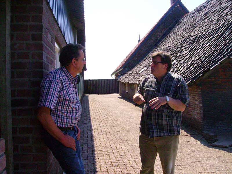 Ton van den Hurk in gesprek met Piet Scheepers
