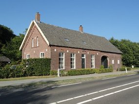 Diessen, Beekseweg (Huiske ten Halven. Foto: Frans van de Pol, 2013.