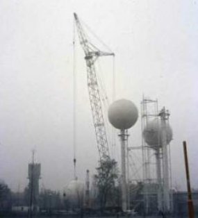 Bouw watertoren 1970 (oude toren op de achtergrond). Foto: RHCe