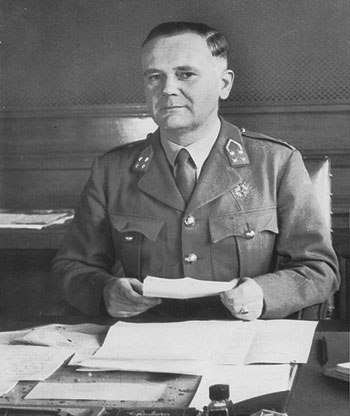 Generaal H.J. Kruls (bron: Beeldbank WO2 / NIOD, coll. NIOD, nr. 31523)