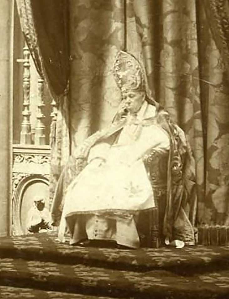 Bisschop Van de Ven in 1909 (foto: Pierre Weijnen. BHIC FCBA03180003, detail)