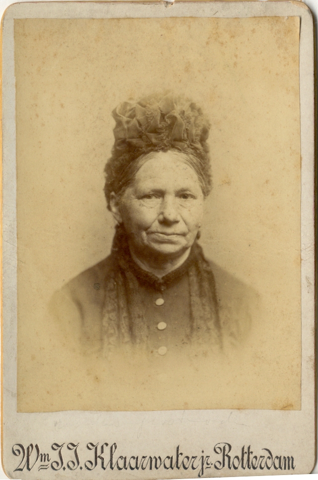 Elisabeth Lobus (1823-1901)