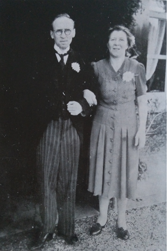 Dominee de Tombes zilveren bruiloft 1944