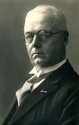 Burgemeester Van Beek, 1912-1917 (bron: Heemkundekring Vladerack Geffen)