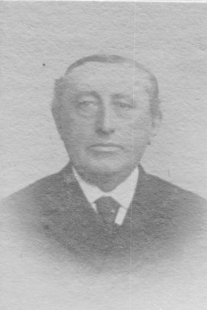 Burgemeester Schouten, 1888-1912 (bron: Heemkundekring Vladerack Geffen)