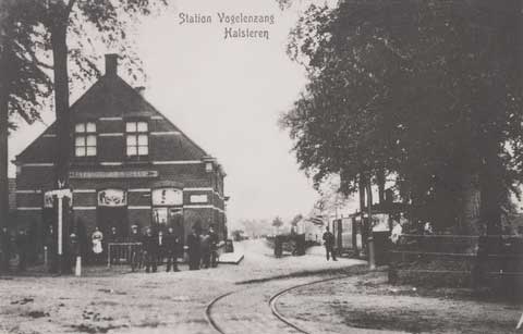 Halsteren, Dorpsstraat gezien in noordwestelijke richting, ca. 1912 (WBA, Foto Archief Bergen op Zoom, FTOP00191)
