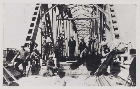 Halsteren, Eerste Tholense brug over de Eendracht, ca. 1928 (WBA, Foto Archief Bergen op Zoom, FTOP01191)