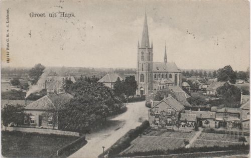Het dorp met de rozenkwekerij op de voorgrond, ca. 1911 (C.M. vd Lokkant)