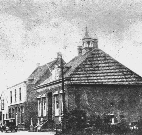 Gemeentehuis van de voormalige gemeente Hedikhuizen, 1915