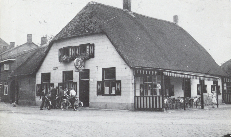 Café Van de Ven (bron: BHIC, fotonummer FOTOHE.0112)