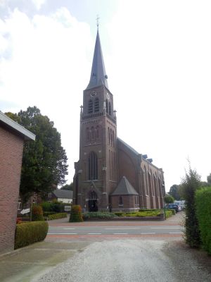 Petruskerk in Loo