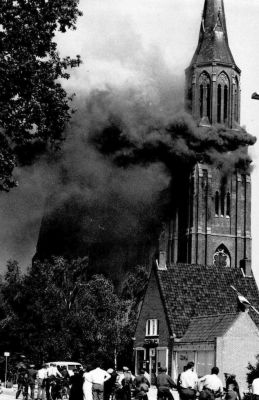 Brand in de kerk, 1961 (foto: Collectie BHIC)