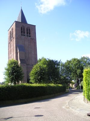 De oude toren (foto: © M. Veekens, 2009)