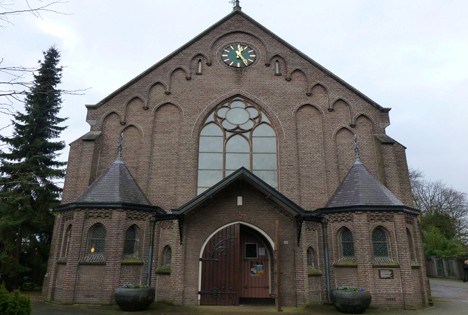De Antoniuskerk (Bron: www.vvvdepeel.nl)