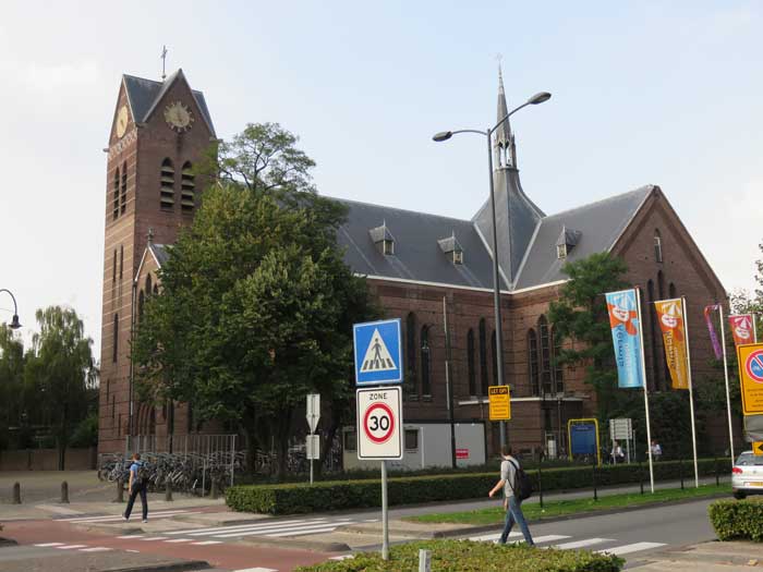 De Antoniuskerk (foto: BHIC / Frans van de Pol, 2014)