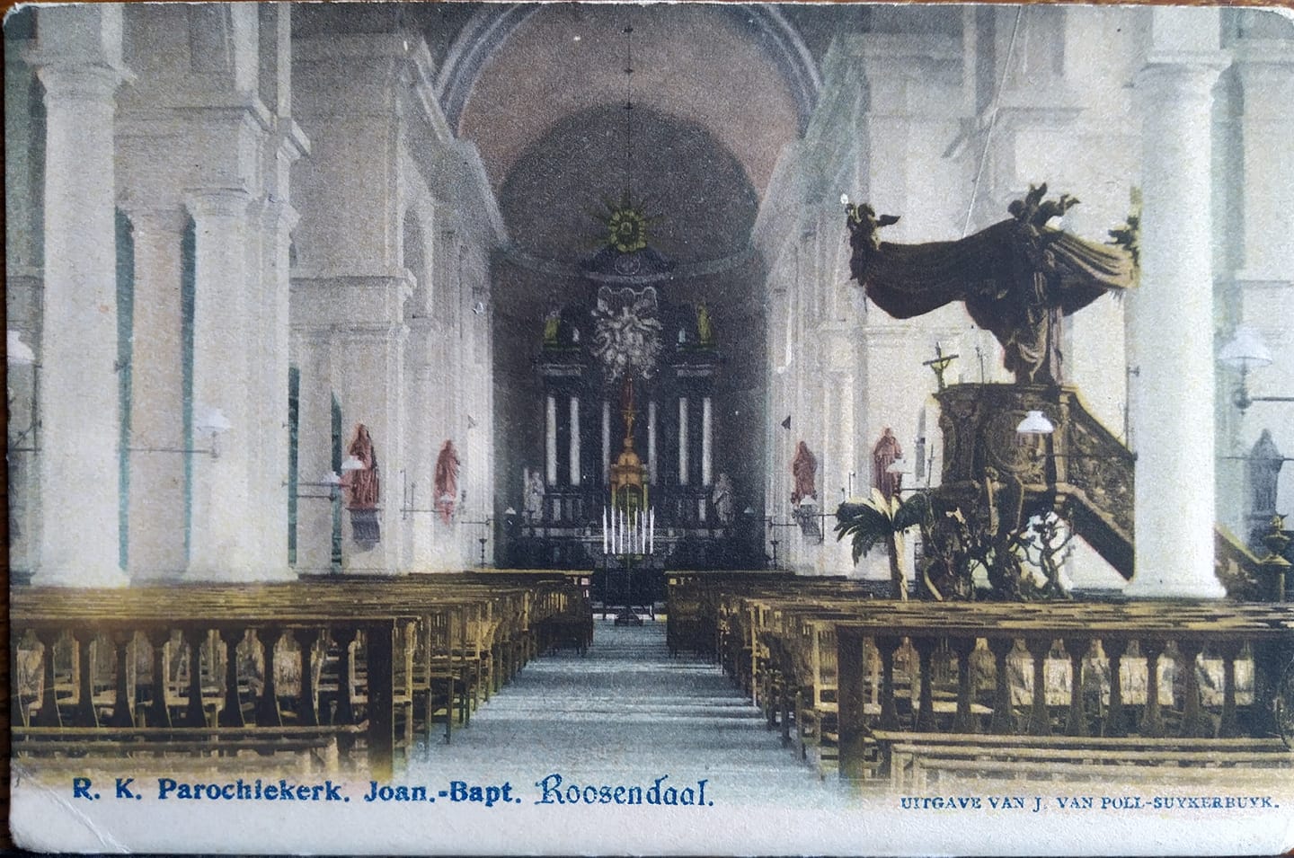 Het interieur van de Sint-Janskerk, begin 20e eeuw (uitg. J. van Poll-Suykerbuyk). Ingezonden door Lya van Dorst