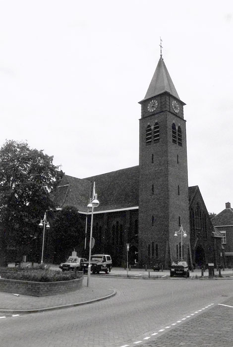 De Martinuskerk in Rucphen (BHIC, collectie Provincie Noord-Brabant)