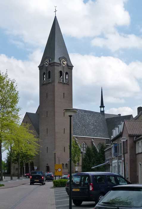 De O.L.V. rozenkrans of Boschwegkerk (foto: BHIC / Henk Buijks)