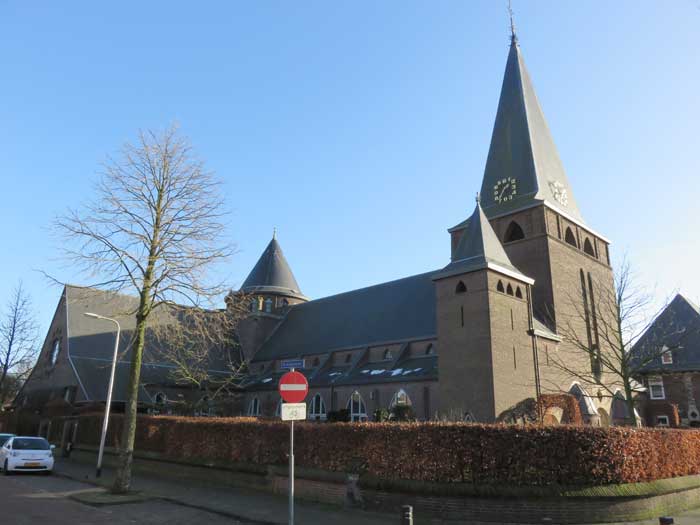 De Theresiakerk (foto: BHIC / Frans van de Pol, 2015)
