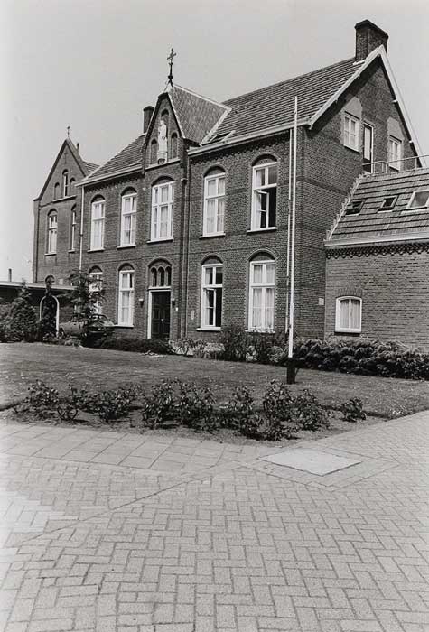Het klooster in 1982 (BHIC, collectie Provincie Noord-Brabant)