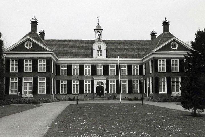 Eindhoven, voormalig klooster Jozefdal, 1989. Foto: BHIC, fotonr. PNB001018118