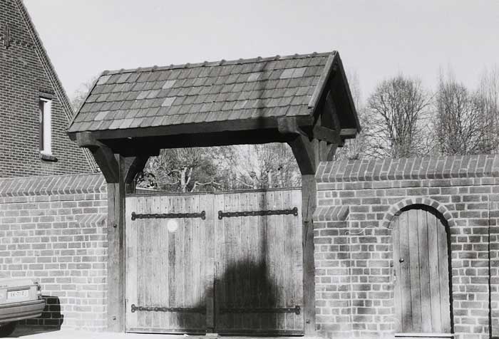 Poort van het Kapucijnenklooster (BHIC, collectie Provincie Noord-Brabant)
