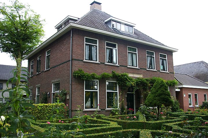 Moergestel, voormalig Vincentiushuis, 2010. Foto: Collectie Jan Smits