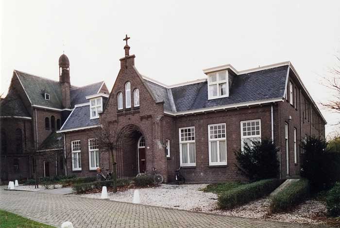 Kloostergebouw in 1991 (BHIC, collectie Provincie Noord-Brabant)