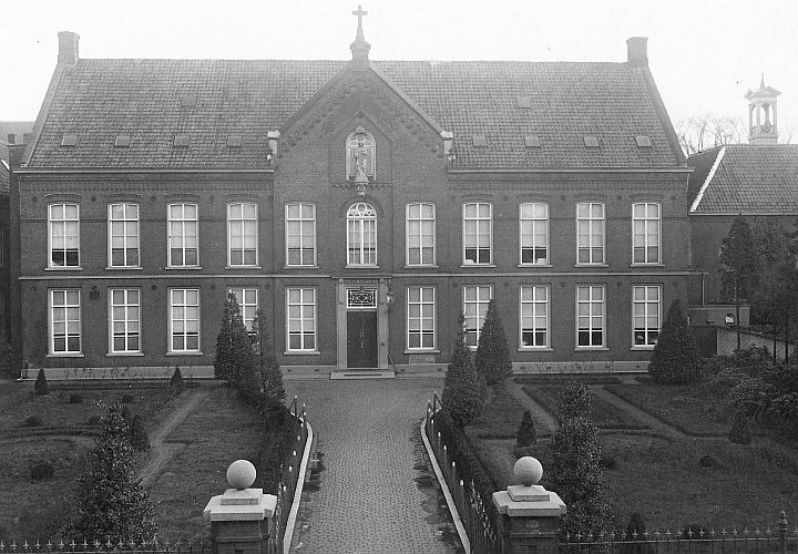 Tilburg, ziekenhuis St. Elisabeth en klooster. Foto: Collectie Jan Smits