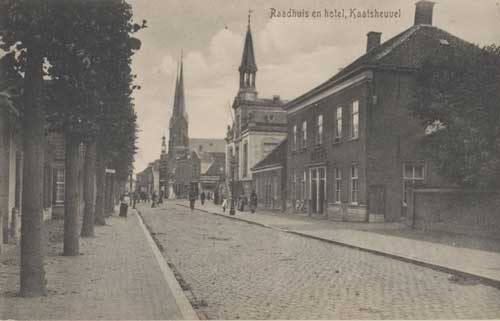 078895 - Raadhuis en Hotel, Kaatsheuvel. 1925