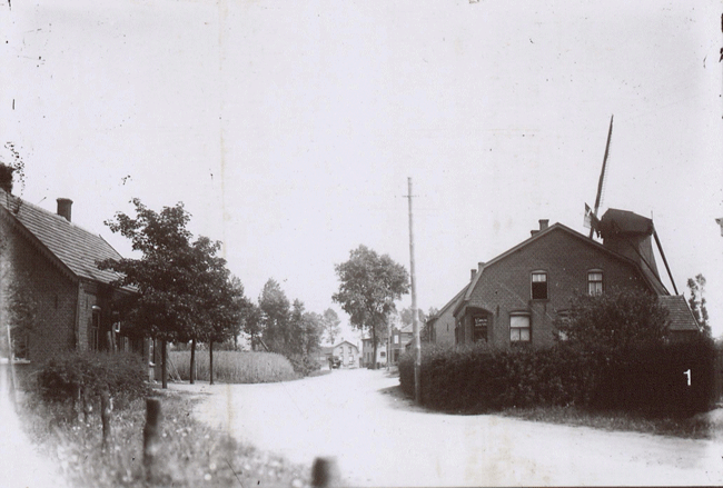 Hoofdstraat, Mill (foto: Fotopersbureau Het Zuiden, collectie BHIC MIL0548) 