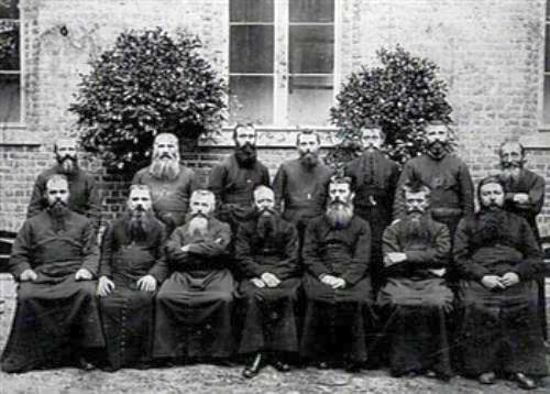 Eerste Algemeen Kapittel van de Missionarissen van Scheut, gehouden te Scheut mei-juni 1898. Bron: Katholiek Documentatie Centrum, fotonr. 1A15908