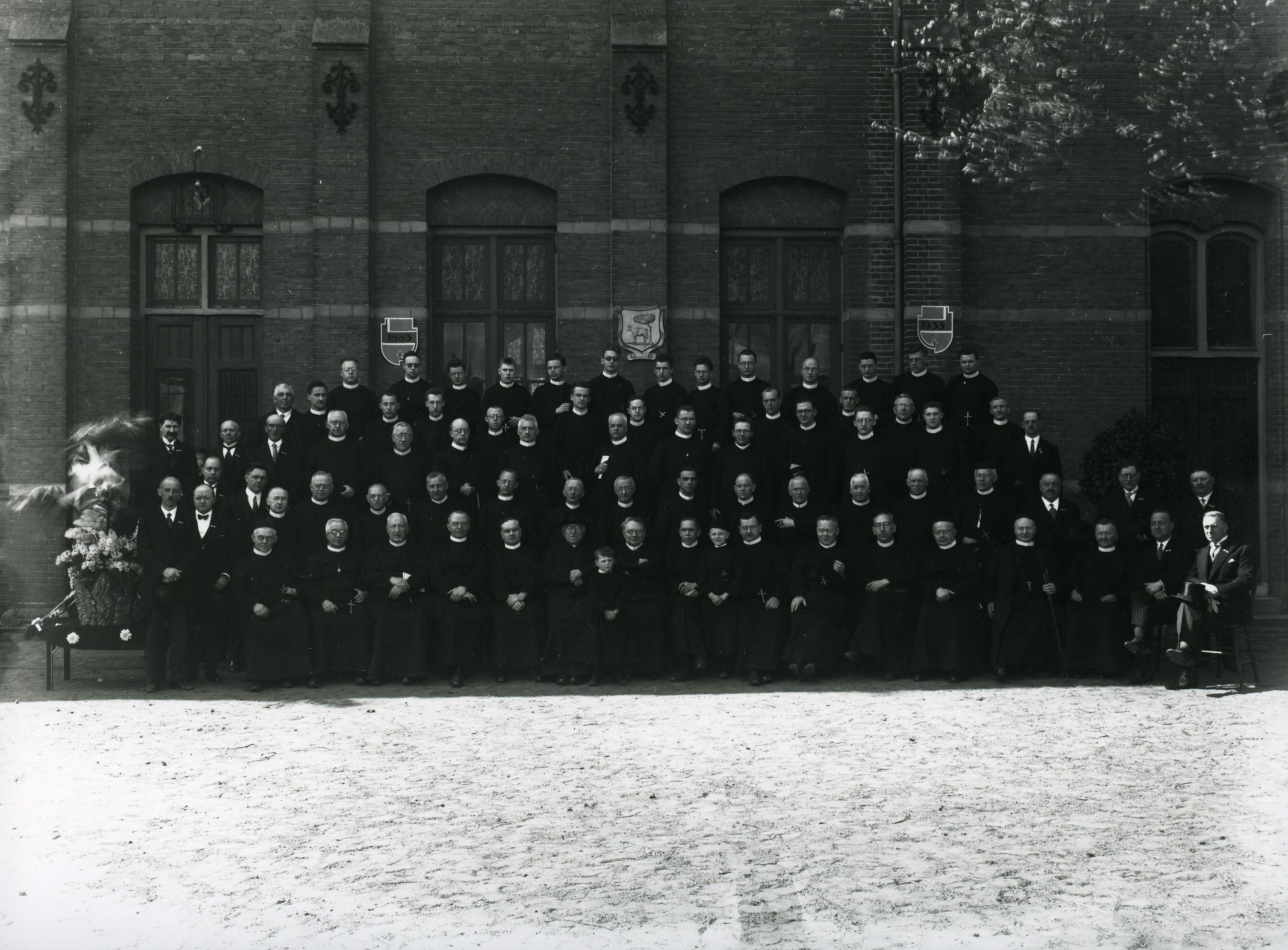 Fraters Instituut St. Nicolaas, 1933 (foto: Fotopersbureau Het Zuiden, collectie Stadsarchief Oss BCO010725)