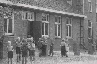 Keldonk, kleuterschool 1954