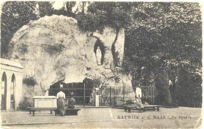 De grot rond 1900
