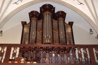 Het geheel gerestaureerde  orgel (foto: Graancirkel Oploo)