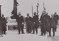 Onthulling van het monument (1927)