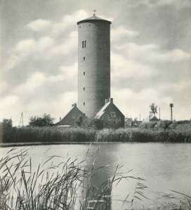 De nieuwe watertoren in 1949