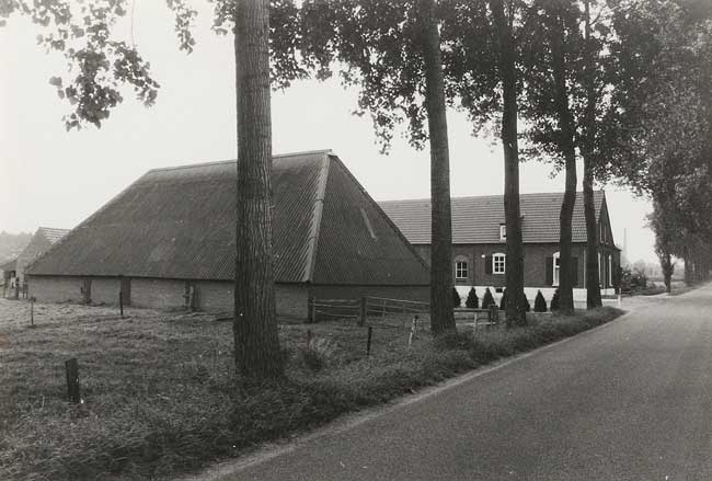 Brandstestraat, Mill 1987 (foto: Wies van Leeuwen/Provincie Noord-Brabant, collectie BHIC PNB001042542)