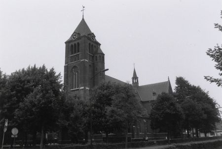 Heilige Maria Hemelvaart kerk (Collectie PNB, 1990)