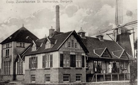 De zuivelfabriek St. Bernardus te Bergeyk, ca. 1920 (bron: RHCe)