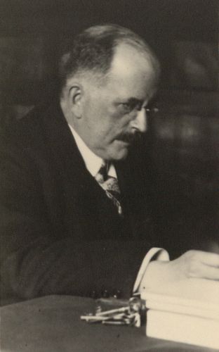 T.G.A.M. Spierings. Wethouder van 1915-1919, burgemeester van 1919-1924