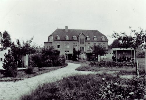 Sanatorium van het H. Hart van Jezus (foto 1925-1929, bron: HKK Son en Breugel)