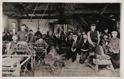 RAW014028851 - De Zundertsche Strohulzenfabriek Jules Pillot en Van Beek aan de Bredaseweg, 1915
